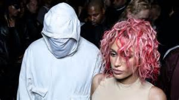 Bianca.censori Height