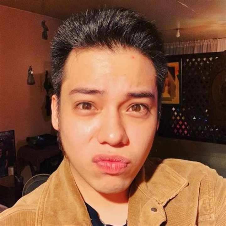 Discover The Unwavering Voice Of Philippine Literature: Carlito Padilla