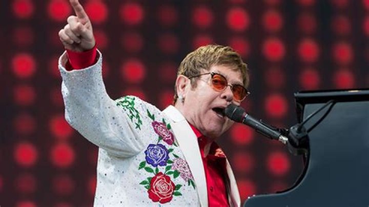 Elton John Net Worth 1975
