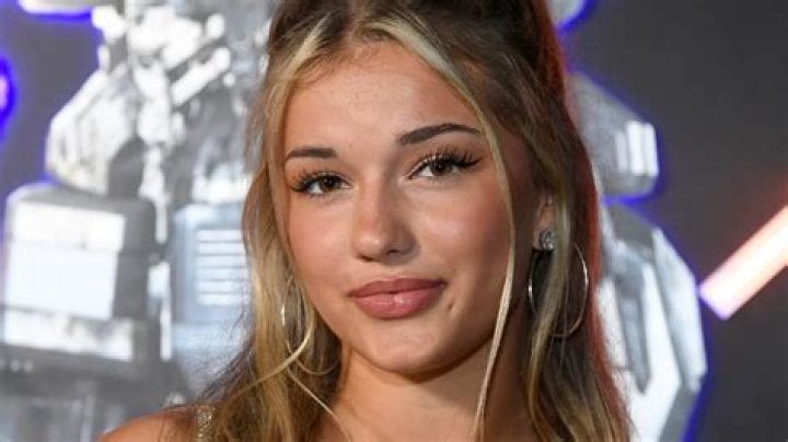 How Old Is Breckie Hill