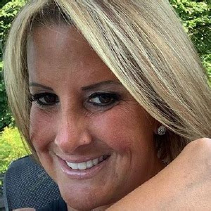 Is Ashley Gold Married