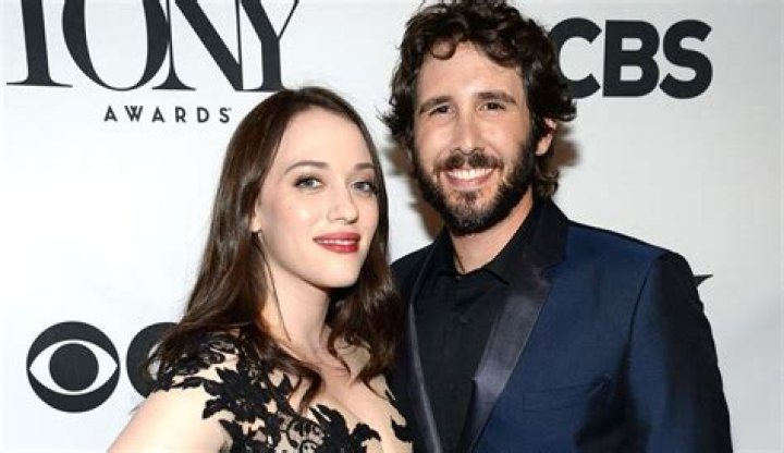 Is Josh Groban Married
