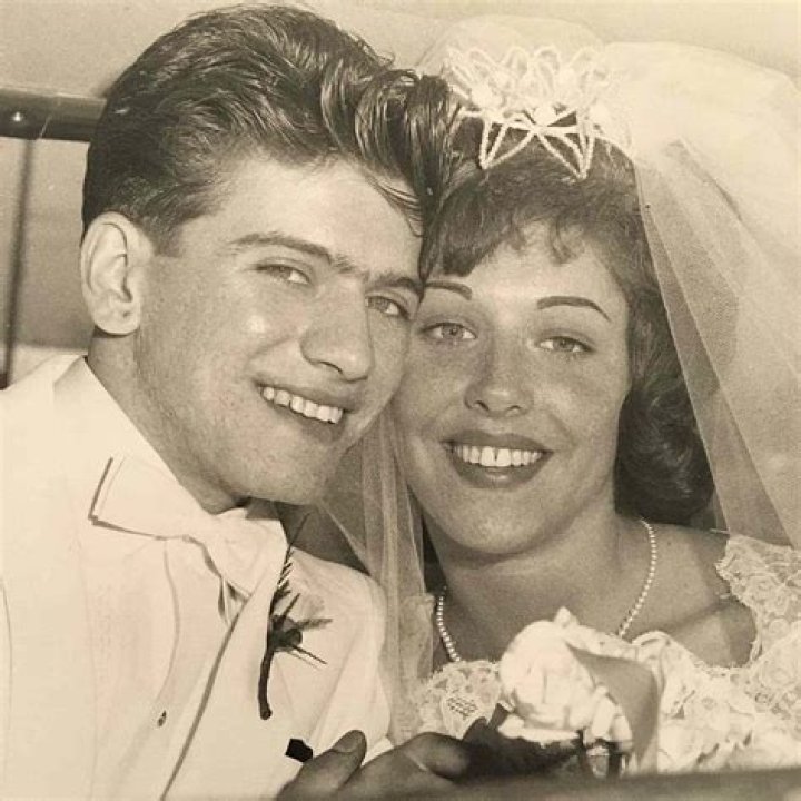 Unveiling The Inspiring Legacy Of Kelly Ripa's Parents