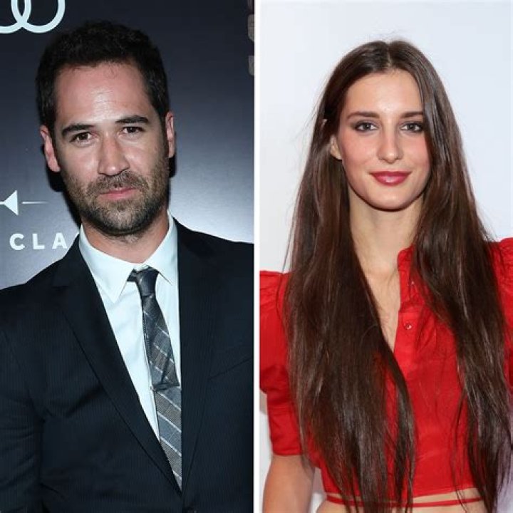 Manuel Garcia-rulfo Wife