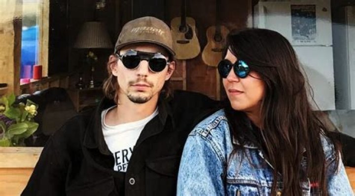 Parker Schnabel Wife