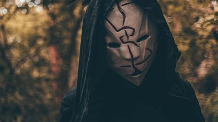 Unmasked Sleep Token Vessel